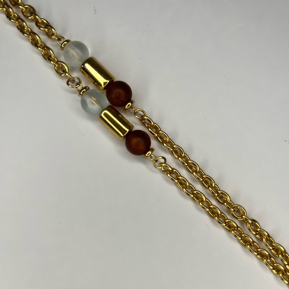 Modern 16” gold toned necklace - Picture 7 of 7